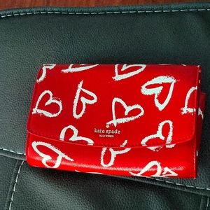 KATE SPADE LAUREN WAY ADDISON RED & WHITE HEART CROSSBODY WALLETBAG/